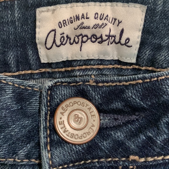 Aeropostale Bayla Short Skinny Jeans - Picture 3 of 4